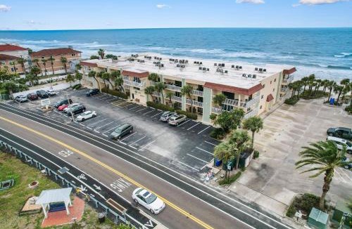 Indian Rocks Beach Apartment | Fifty Gulfside Condominiums