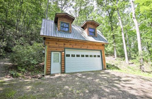 Murphy House | Fire Pit & Forest Views: Secluded Murphy Cabin!