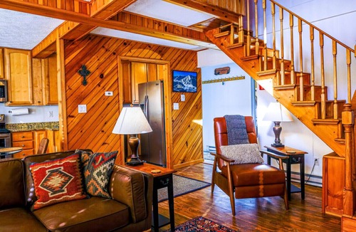 Beech Mountain Villa | Fireplace, Deck, Walk to Slopes, Games, Views