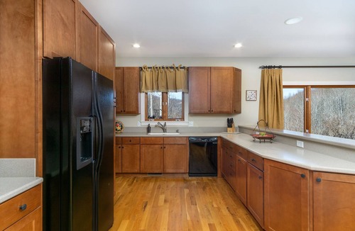 Black Mountain House | Fireside Retreat | Pet-Friendly, Hot Tub, Game Area & Fire Pit!