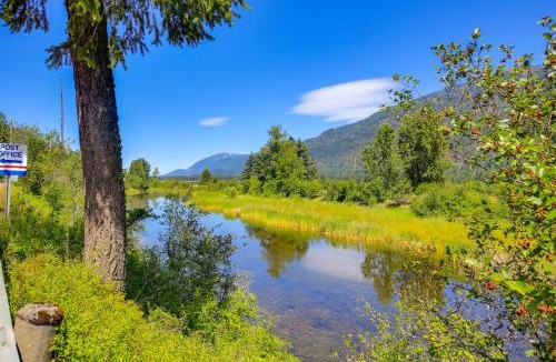Noxon House | Fish, Hunt & Explore! Mtn-View Tiny Home in Noxon