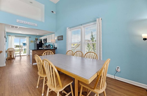 Nags Head House | Fish-n-Ships: Oceanside, Spa, Shared Pool, Pets OK