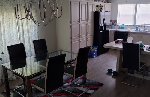Polk City House | Fisherman's Paradise Quiet Country style Lake Home only 20 miles from Disney!