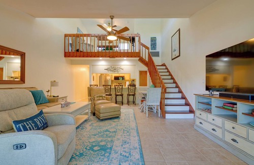 Citrus Springs Condo | Fisherman's Villa on the River w/Boat Slip