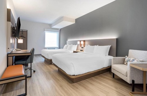 Downtown Newark Hotel | Four Points by Sheraton Newark Airport