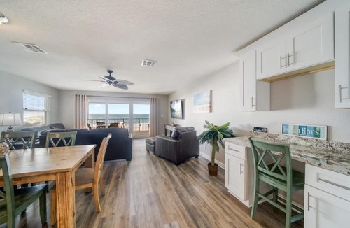 Indian Shores House | Four Shores Unit 1 Beach Condo Direct Gulf with Pool & Spa