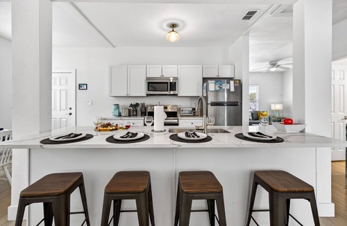 Clearwater Beach Cabin | Frenchy's Cottage 486 in Clearwater Beach