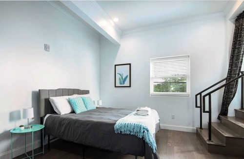 Historic Ybor Apartment | Frontdesk | Bright and Open Studio in Ybor City