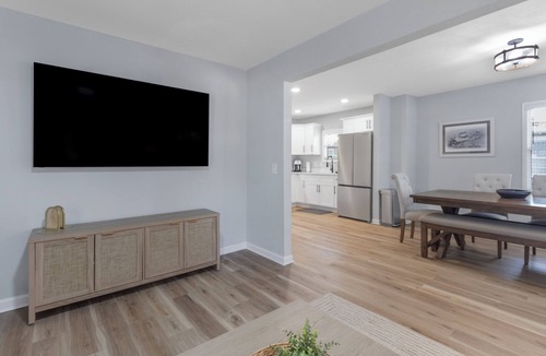 Pleasant Street House | Gator Oaks HQ - Game Days, Getaways & Near UF