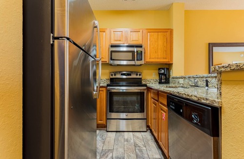 Myrtle Beach Villa | Glaring Harbour Lights, 2 Bedroom Villa