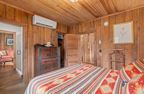 Topton Bed & Breakfast | Glen Choga Lodge