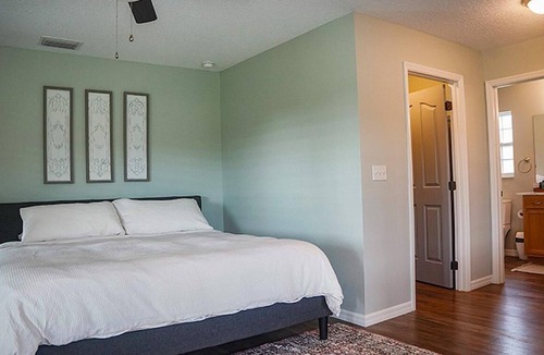 Williston Resort | Goethe Guest House .