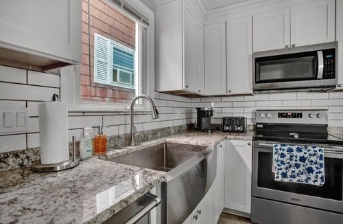 Ventnor City Condo | 🏝Gorgeous Bay View Rental🏝 “Close to the Beach”