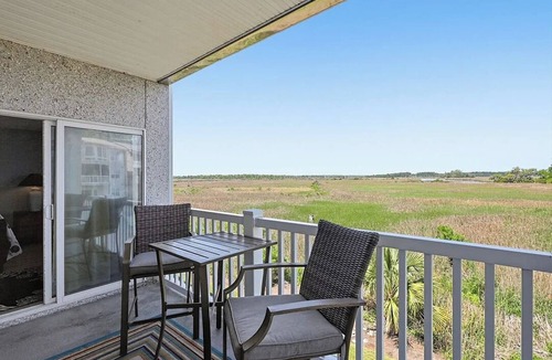 Darien Condo | Gorgeous River front 3 Bdrm Condo with amazing views in charming Darien GA