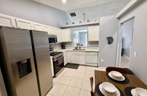 Highlands Reserve House | Grand Fabulous Pines 3BR Pool Home near Disney