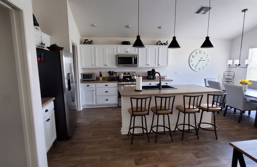 Wildwood House | Great Location to all the fun! Three bedroom Designer home with Golf Cart.
