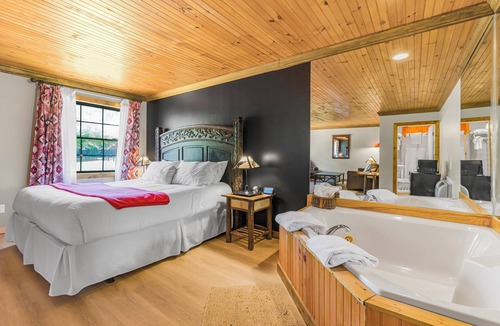 Old Forge Hotel | Great Pines