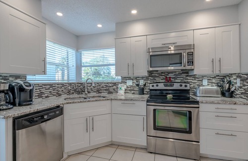 Isla del Sol Condo | Ground Floor Condo- Patio, Resort Pool + Spa, Beach Nearby