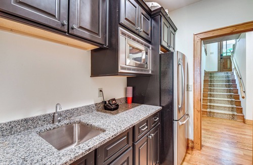 Cullowhee House | Group-Friendly Golf Getaway! 5 Mi to Cashiers