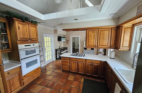 Palmetto House | Group Oasis: Pool, Hot Tub & 6 Queen Beds