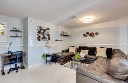 Orchid Lake Village House | Group-Ready Oasis w/Pool & Games in Port Richey