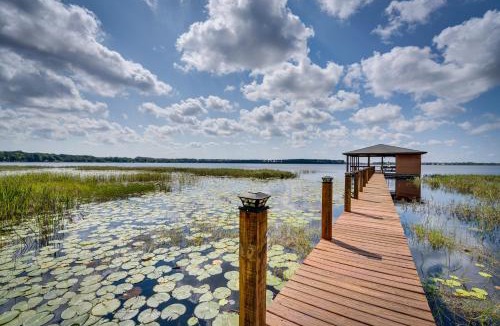 Groveland House | Groveland Home w/Pool: Luxurious Lakefront Oasis!