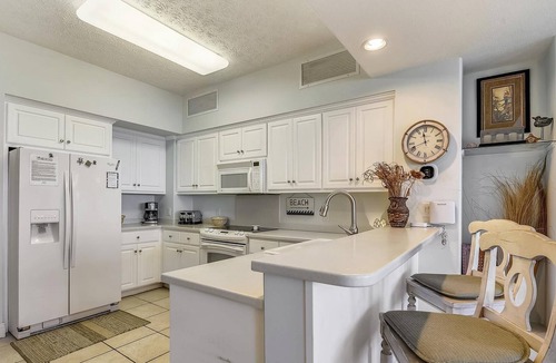 Thomas Drive Condo | Gulf Crest 1402 - 2Br Sleeps 8! Beautiful Decor. Free Fun!