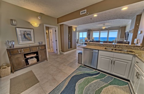 Thomas Drive Condo | Gulf Crest Escape: Cozy 2-Bedroom with Views!