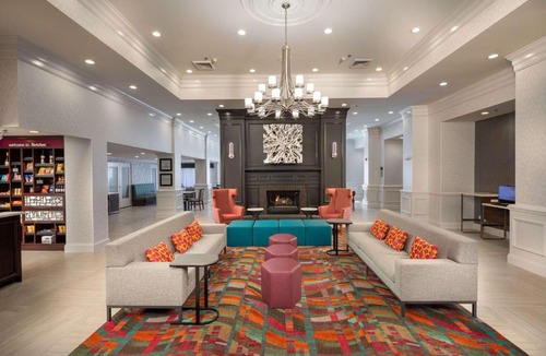 Skyland Hotel | Hampton Inn and Suites Asheville Airport