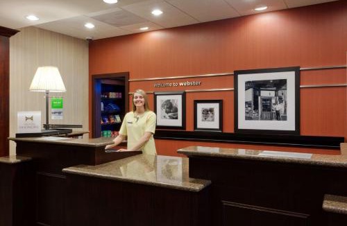 Webster Crossing Hotel | Hampton Inn Rochester-Webster