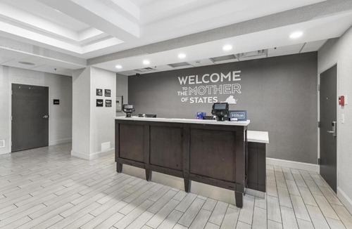 Salem Hotel | Hampton Inn Salem
