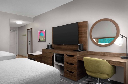 Durham Hotel | Hampton Inn & Suites Durham/North I-85