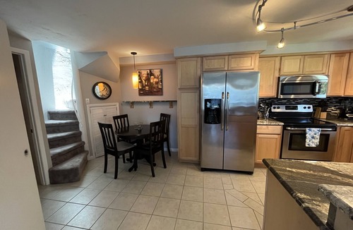 New Smyrna Beach House | Happy Hours II Retreat 2bd/2ba updated beachside townhome w/loft