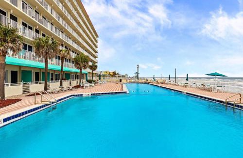 Lenox Park Apartment | Harbour Beach Resort 805