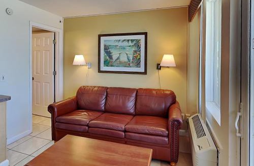 Lenox Park Apartment | Harbour Beach Resort 605