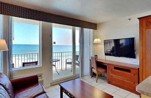 Lenox Park Apartment | Harbour Beach Resort 403