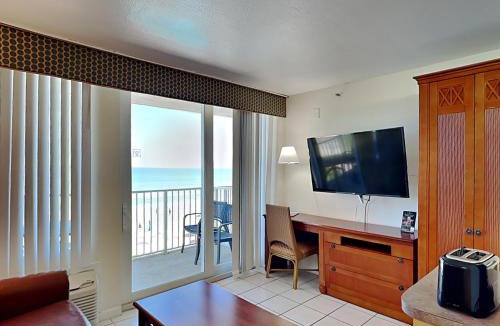 Lenox Park Apartment | Harbour Beach Resort 303