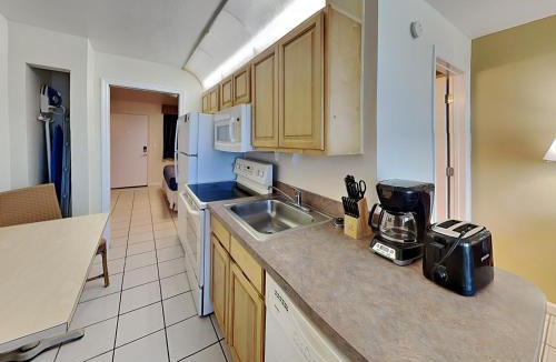 Lenox Park Apartment | Harbour Beach Resort 303