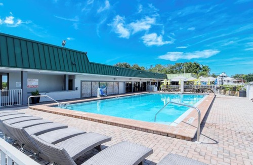 Trailer Estates Apartment | Heated Pool, Bunk Beds, King Bed, Huge TV, Marina, Tiki Bar