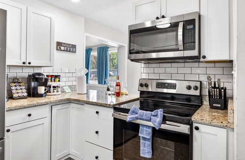Walsingham House | Heated Pool, Putting Green, Pac-Man Near Beach