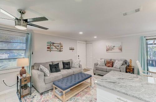South Bradenton House | Heated Pool & Slide - 6 Min to IMG - Putt Putt