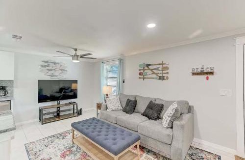 South Bradenton House | Heated Pool & Slide - 6 Min to IMG - Putt Putt