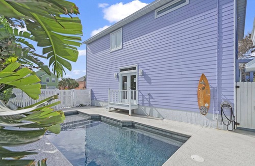 Vilano Beach House | Heated Pool, Tiki Lounge, Steps to Beach, Games