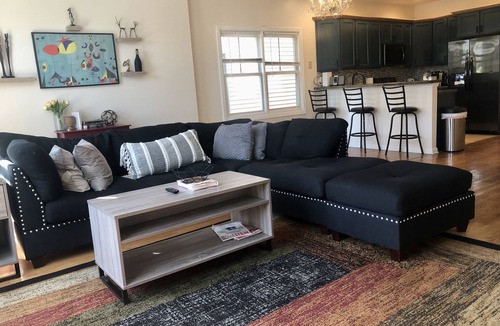 North Bergen Apartment | Hidden Gem with private bathroom just 30 mins from Time Square NYC