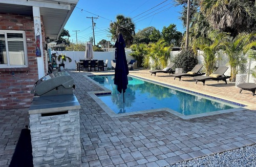 Walsingham House | Hidden Oasis - 10 Min To Beach - Pool & Spa Retreat - Space for Boat/RV