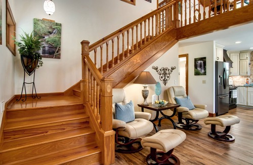 Franklin Ski Chalet | Hiking and Waterfalls at Bartram Trail Acres Chalet