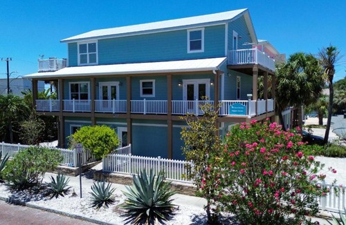 Gulfport House | Hippie Haven