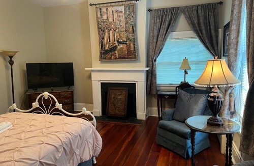 Wilson House | Historic 5BR 1858 Estate Near Barton and Warbirds