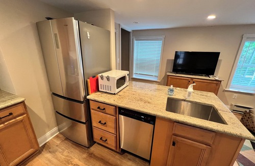 New Hope Apartment | Historic Bank House 1 BR Downtown fully remodeled