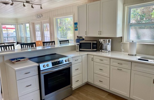 Longbeach Village Cottage | Historic Longbeach Village Cottage - Private Home
